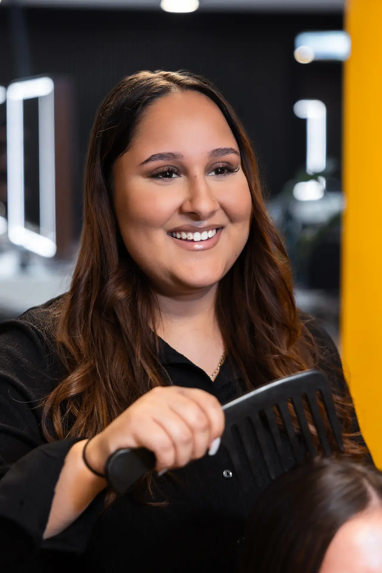 Andrijana Friseur Erding – Ihre Styling-Expertin im Team von Salon Haarem.